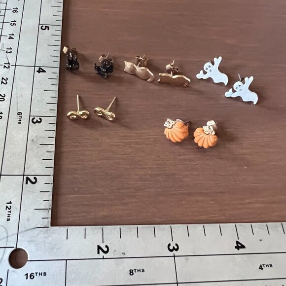 Lot of 5 halloween spooky stud dainty earrings ghost spider pumpkin cat - Picture 4 of 5